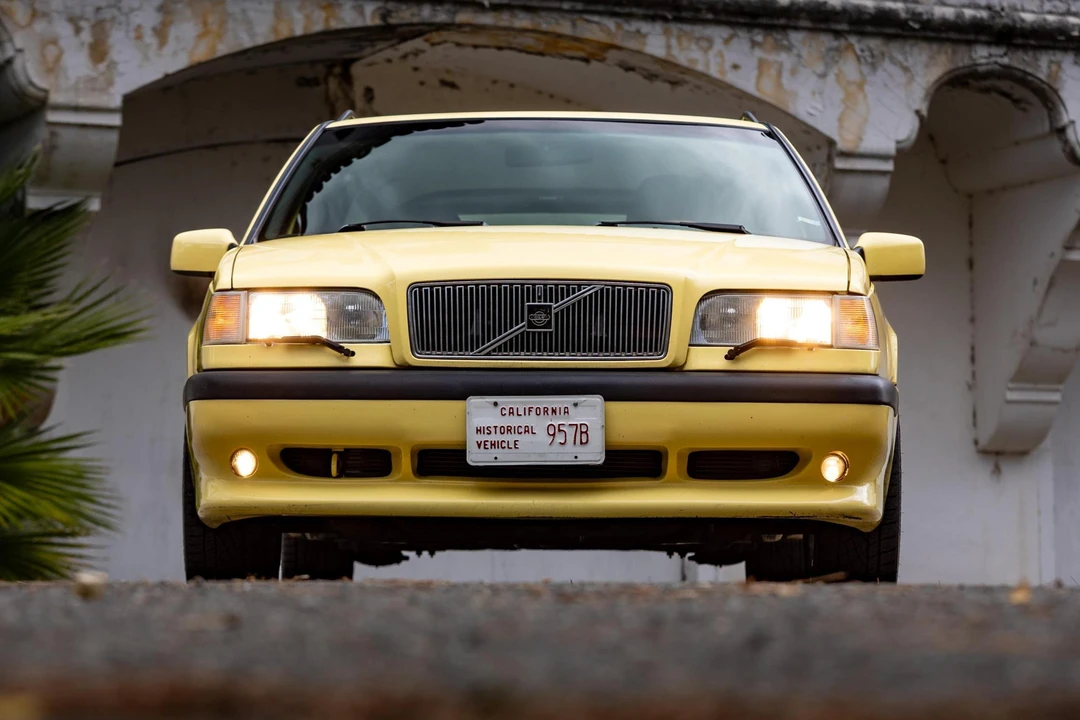 1995 Volvo 850 T-5R - Image 2 of 31