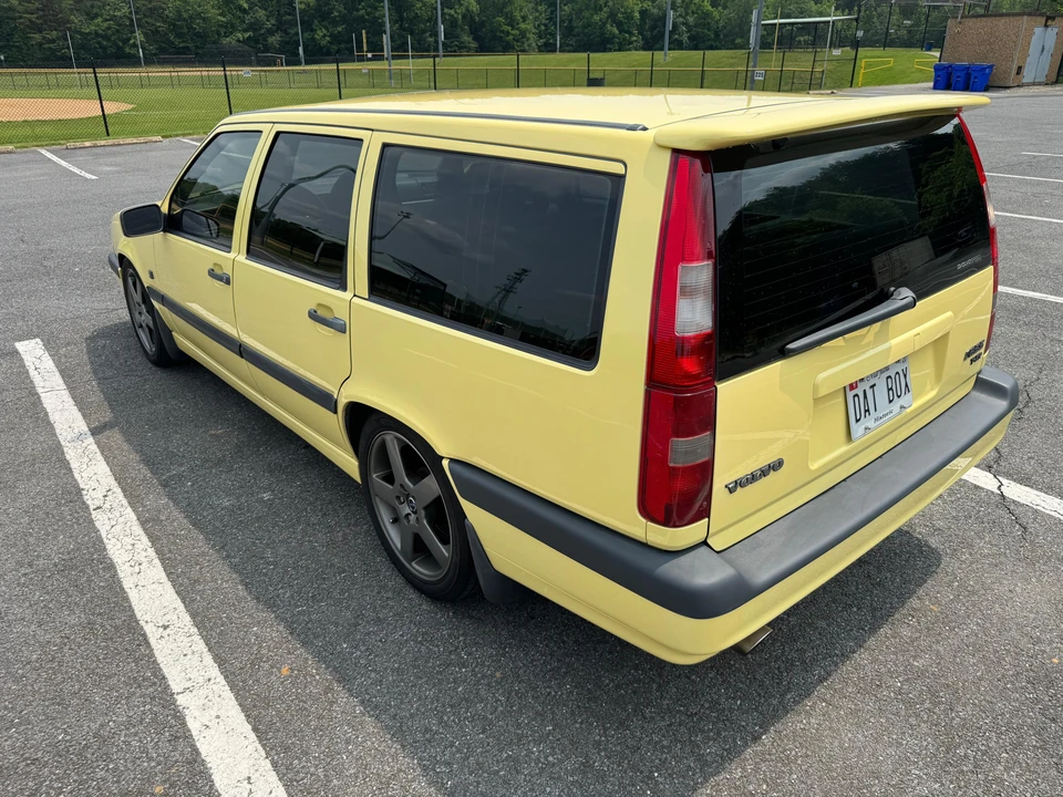 1995 Volvo 850 T-5R - Image 11 of 31