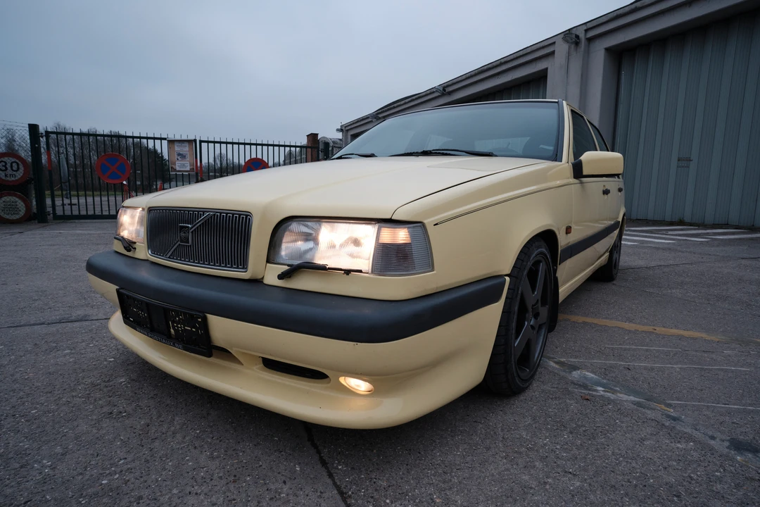 1995 Volvo 850 T-5R - Image 30 of 31