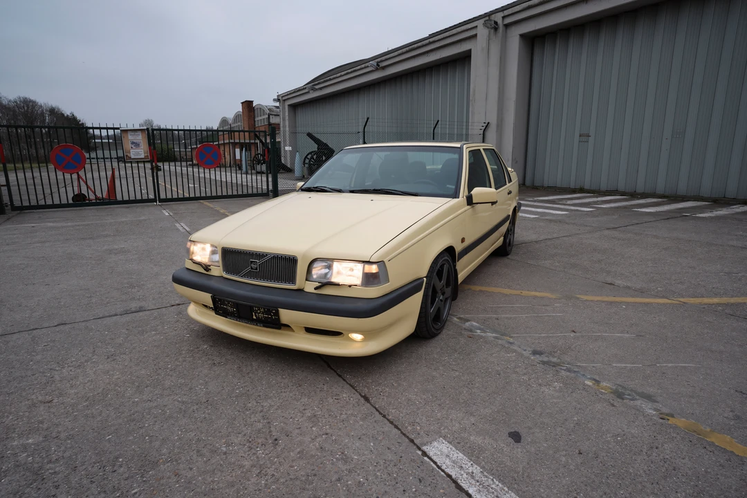 1995 Volvo 850 T-5R - Image 19 of 31