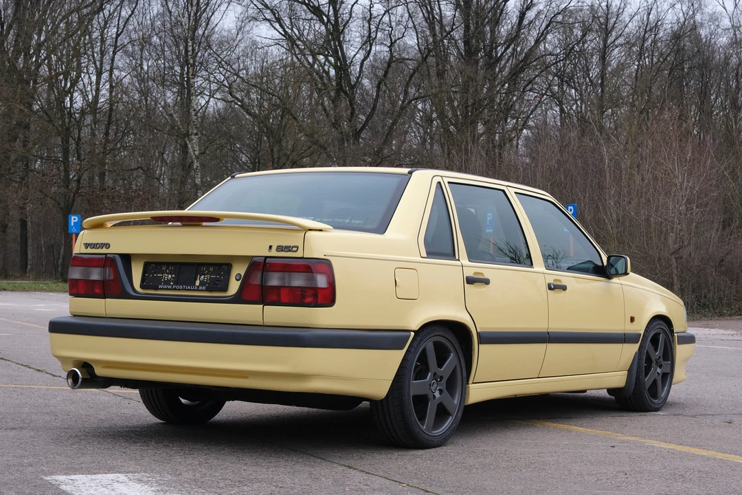 1995 Volvo 850 T-5R - Image 7 of 31