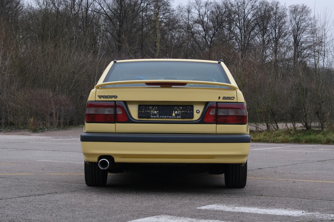 1995 Volvo 850 T-5R - Image 6 of 31