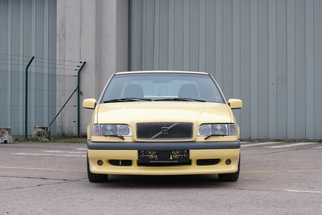 1995 Volvo 850 T-5R - Image 2 of 31