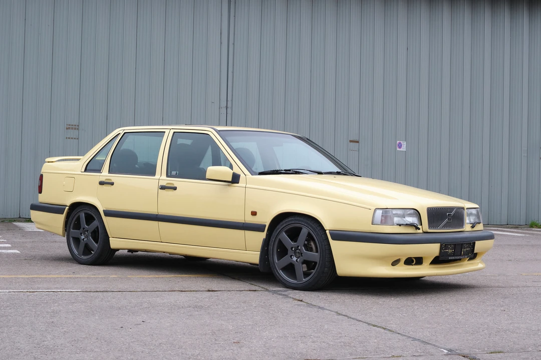 1995 Volvo 850 T-5R - Image 9 of 31
