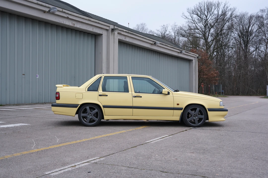 1995 Volvo 850 T-5R - Image 16 of 31