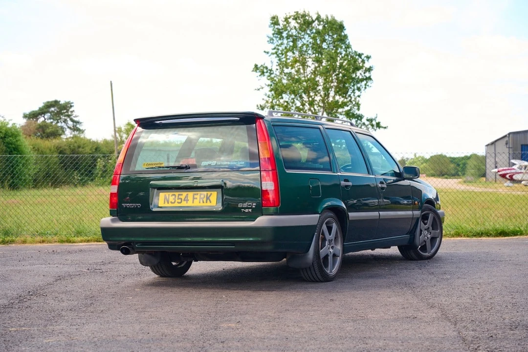 1995 Volvo 850 T-5R - Image 10 of 30