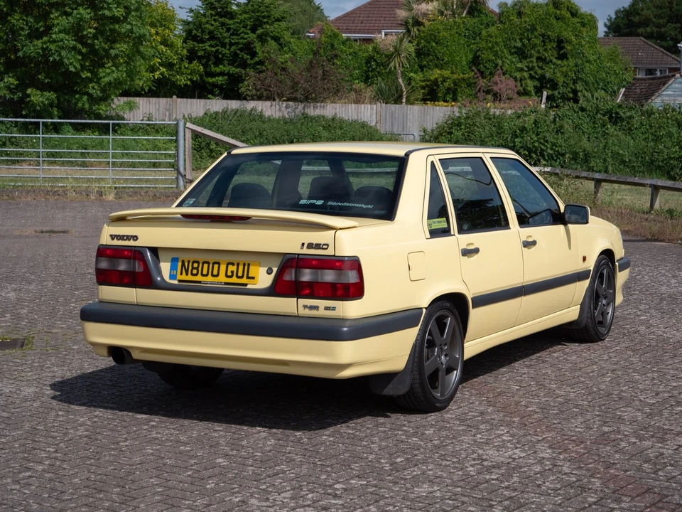 1995 Volvo 850 T-5R - Image 19 of 30