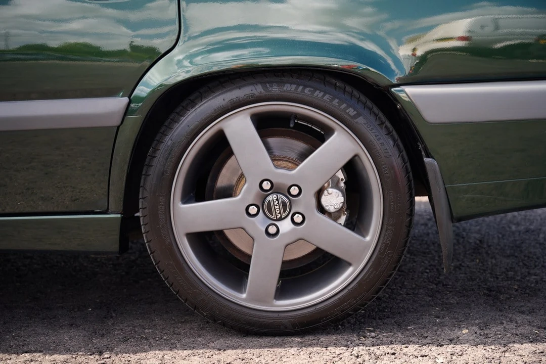 1995 Volvo 850 T-5R - Image 17 of 30