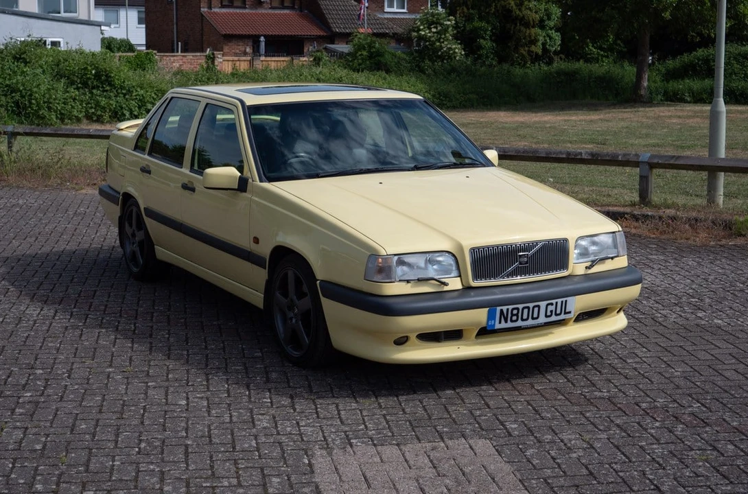 1995 Volvo 850 T-5R - Image 11 of 30