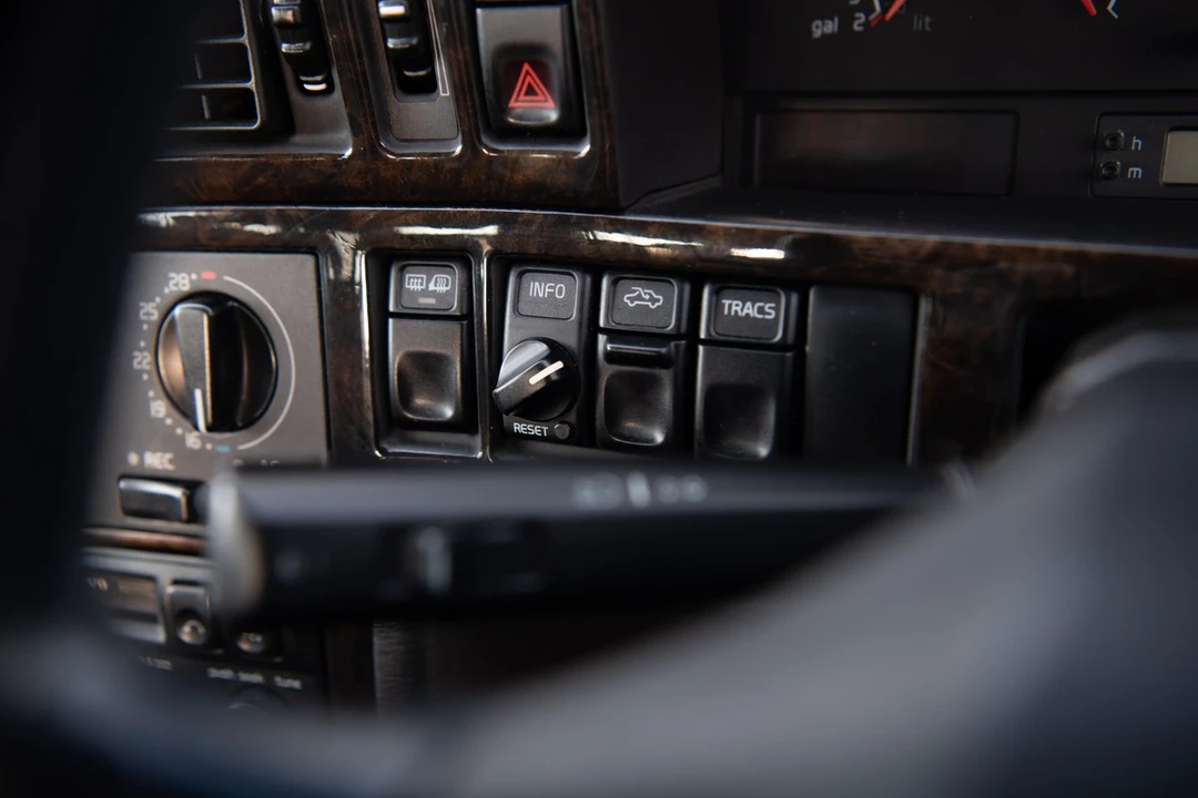 1995 Volvo 850 T-5R - Image 19 of 30