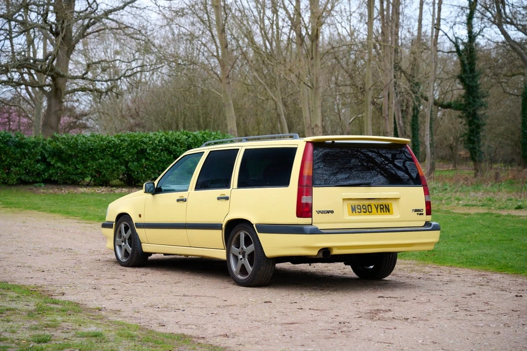 1995 Volvo 850 T-5R - Image 8 of 30