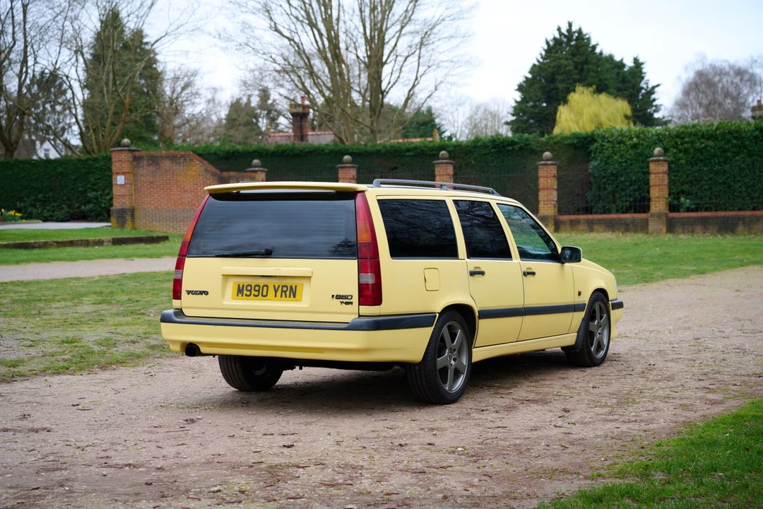 1995 Volvo 850 T-5R - Image 9 of 30