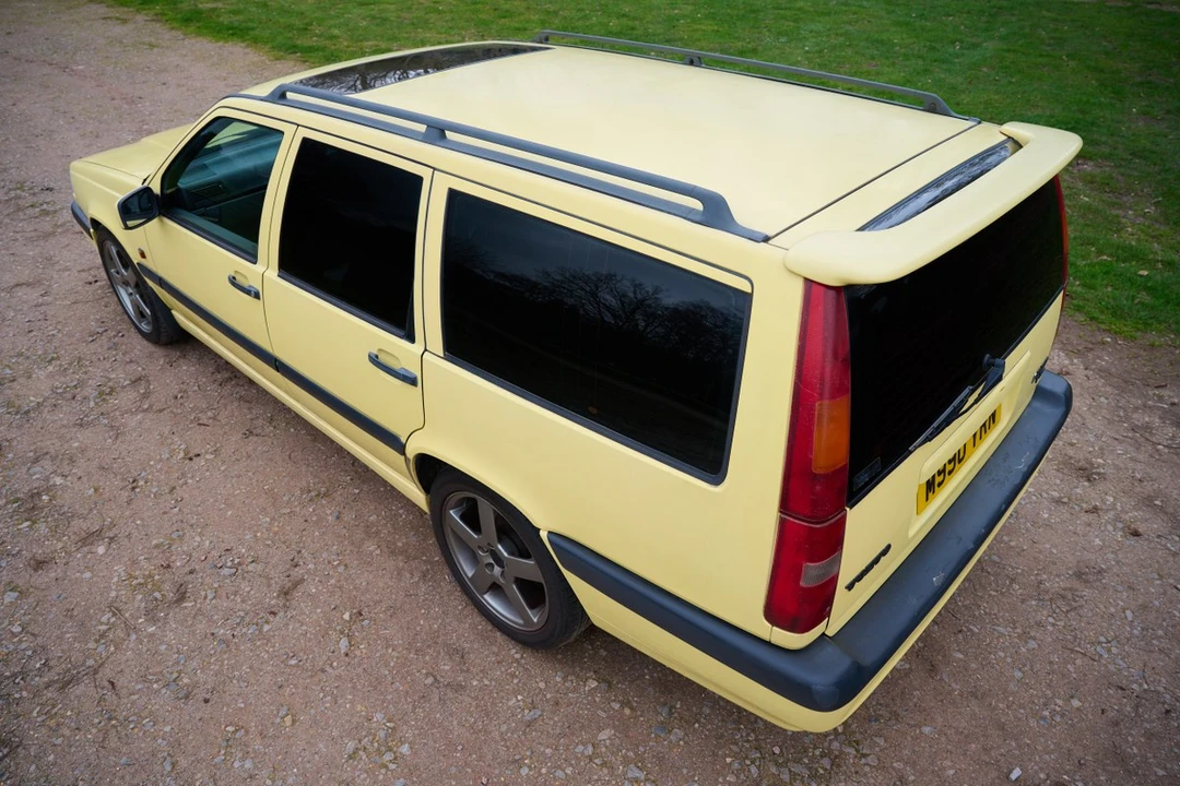 1995 Volvo 850 T-5R - Image 11 of 30
