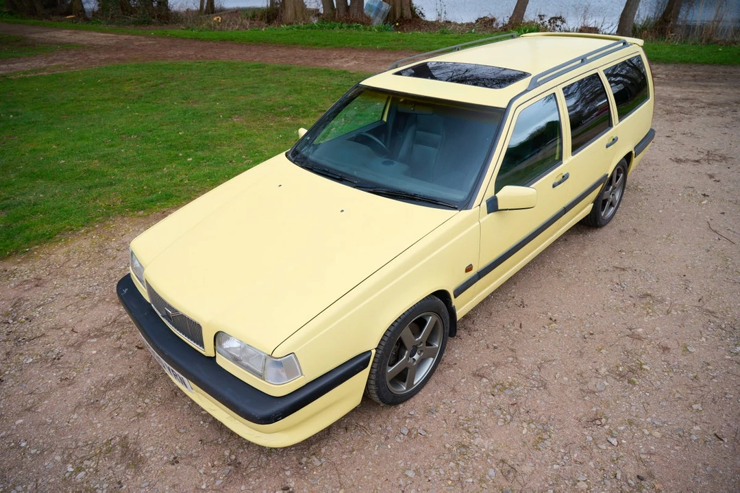 1995 Volvo 850 T-5R - Image 12 of 30
