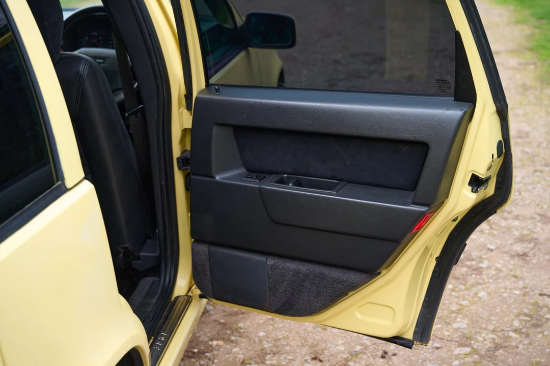 1995 Volvo 850 T-5R - Image 24 of 30
