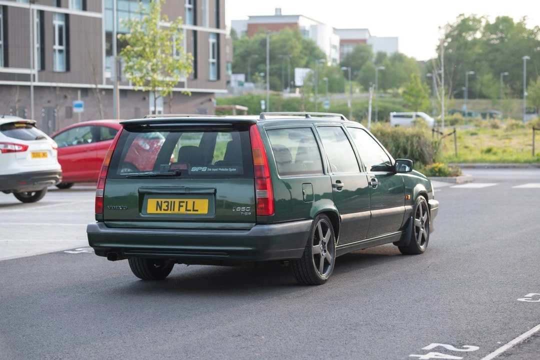 1995 Volvo 850 T-5R - Image 5 of 30
