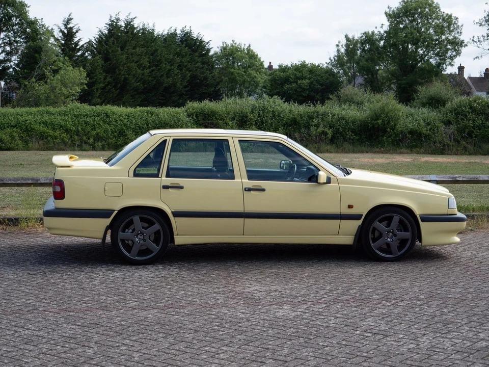1995 Volvo 850 T-5R - Image 12 of 30