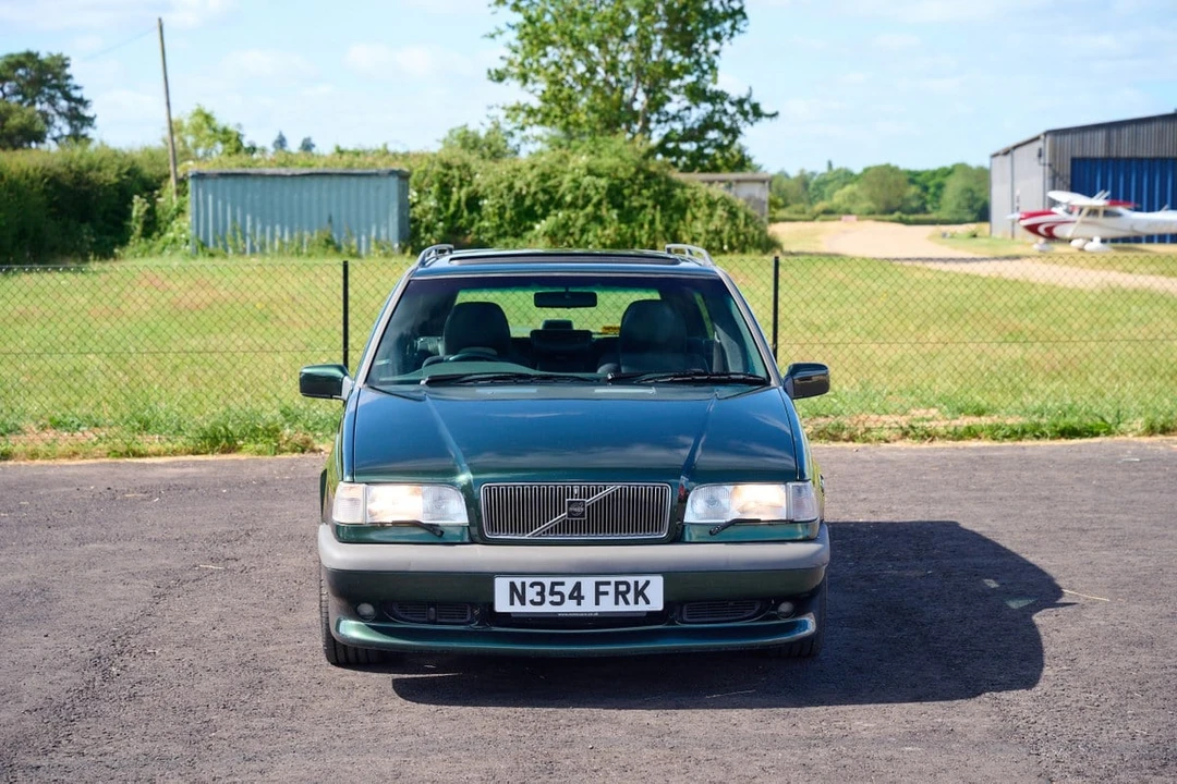 1995 Volvo 850 T-5R - Image 2 of 30