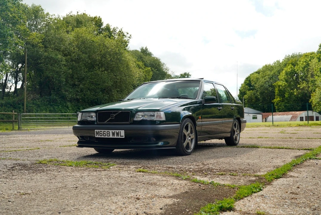 1995 Volvo 850 T-5R - Image 11 of 31