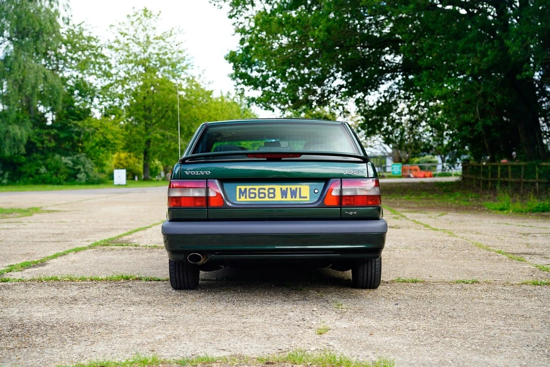 1995 Volvo 850 T-5R - Image 9 of 31