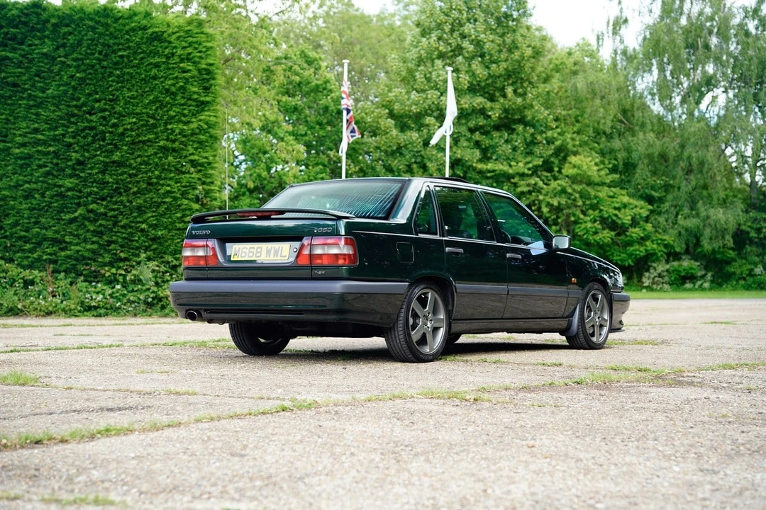 1995 Volvo 850 T-5R - Image 10 of 31