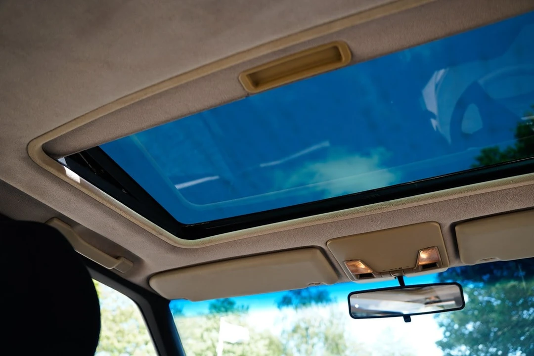 1995 Volvo 850 T-5R - Image 30 of 31