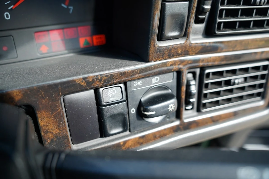 1995 Volvo 850 T-5R - Image 20 of 31