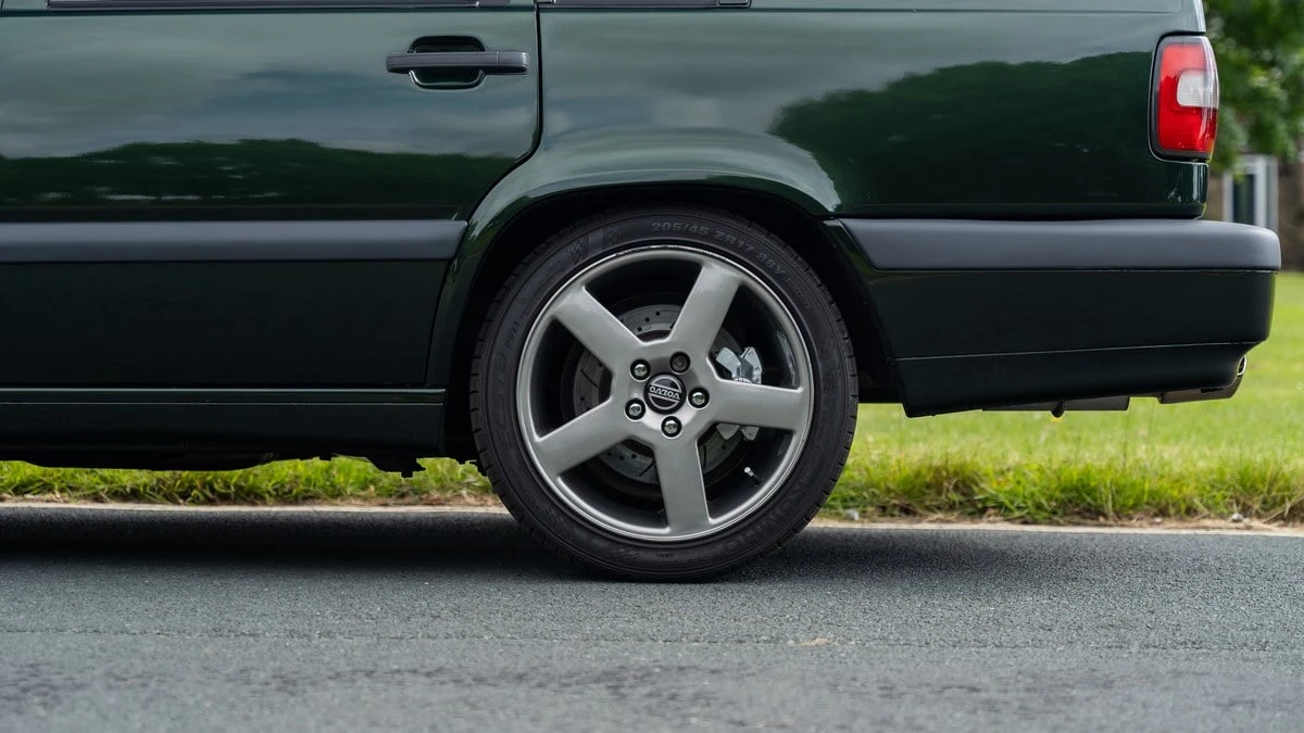 1995 Volvo 850 T-5R - Image 17 of 30