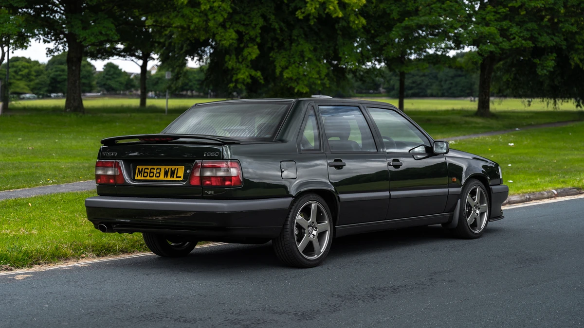 1995 Volvo 850 T-5R - Image 10 of 30