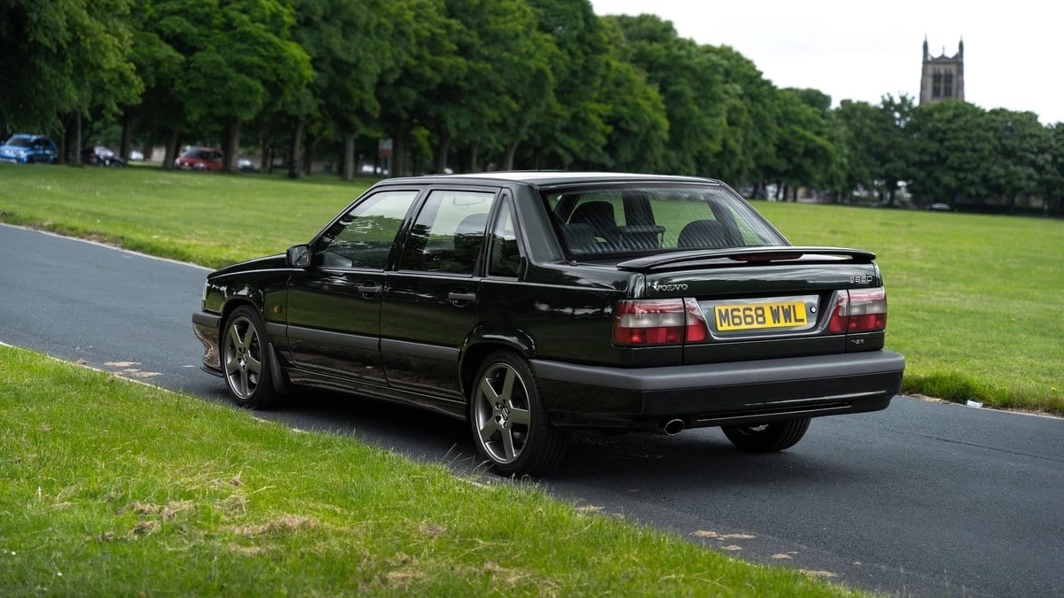 1995 Volvo 850 T-5R - Image 11 of 30