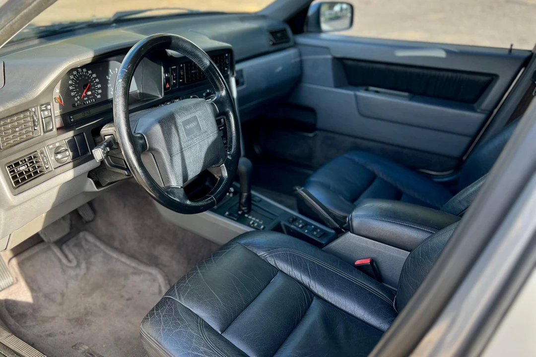 1995 Volvo 850 Turbo - Image 28 of 31