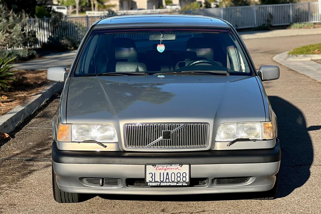 1995 Volvo 850 Turbo - Image 2 of 31