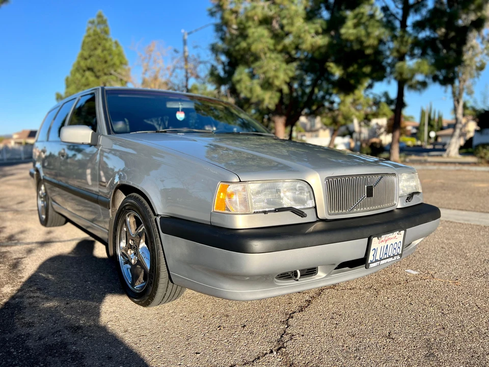 1995 Volvo 850 Turbo - Image 15 of 31