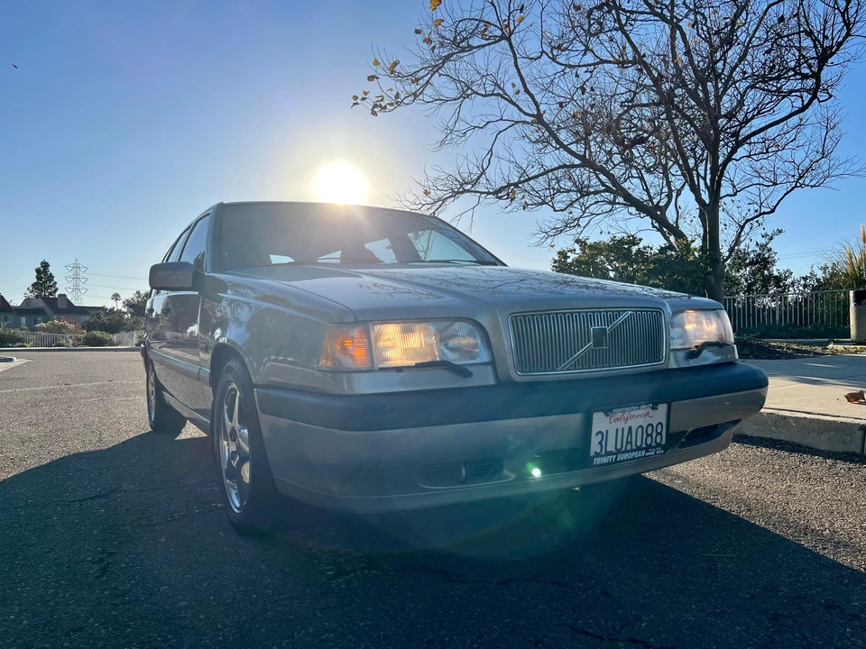 1995 Volvo 850 Turbo - Image 17 of 31