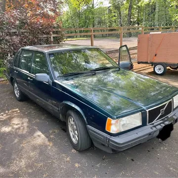 1995 Volvo 940 Sedan