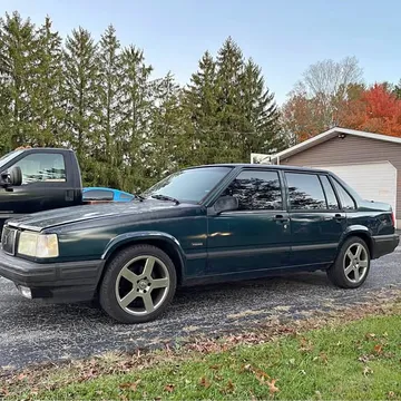 1995 Volvo 940 Sedan