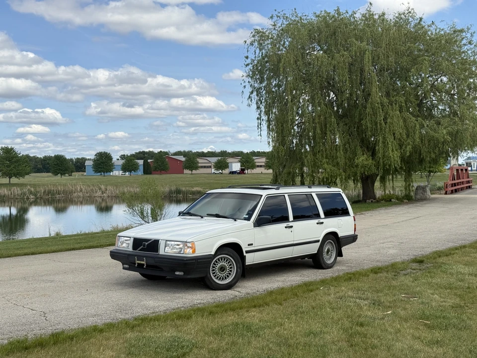 1995 Volvo 940 - Image 8 of 31