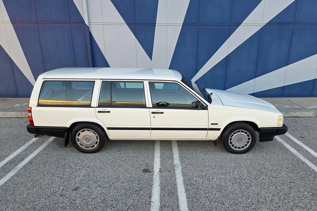 1995 Volvo 940 - Image 18 of 31