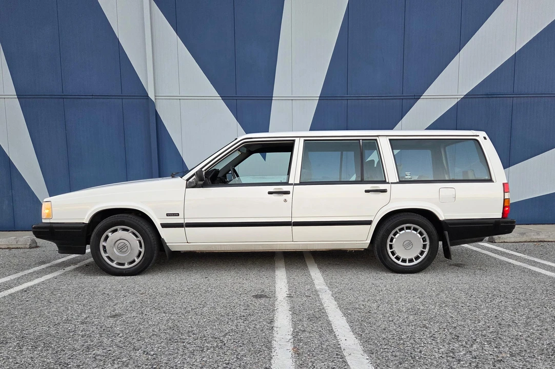 1995 Volvo 940 - Image 9 of 31