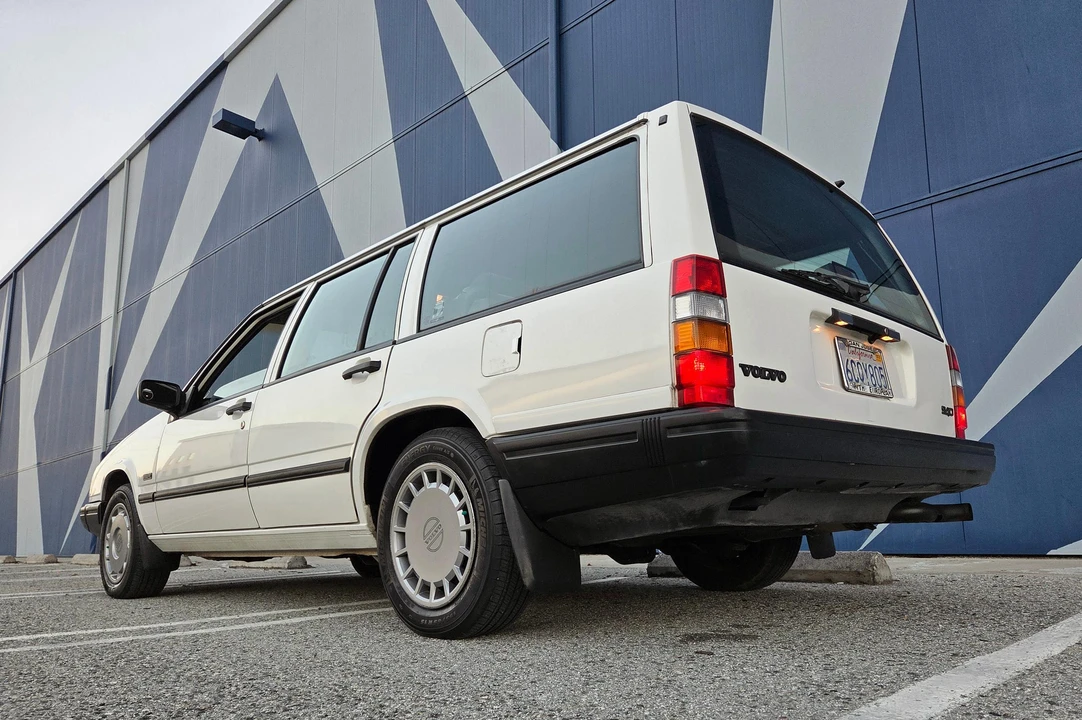 1995 Volvo 940 - Image 12 of 31