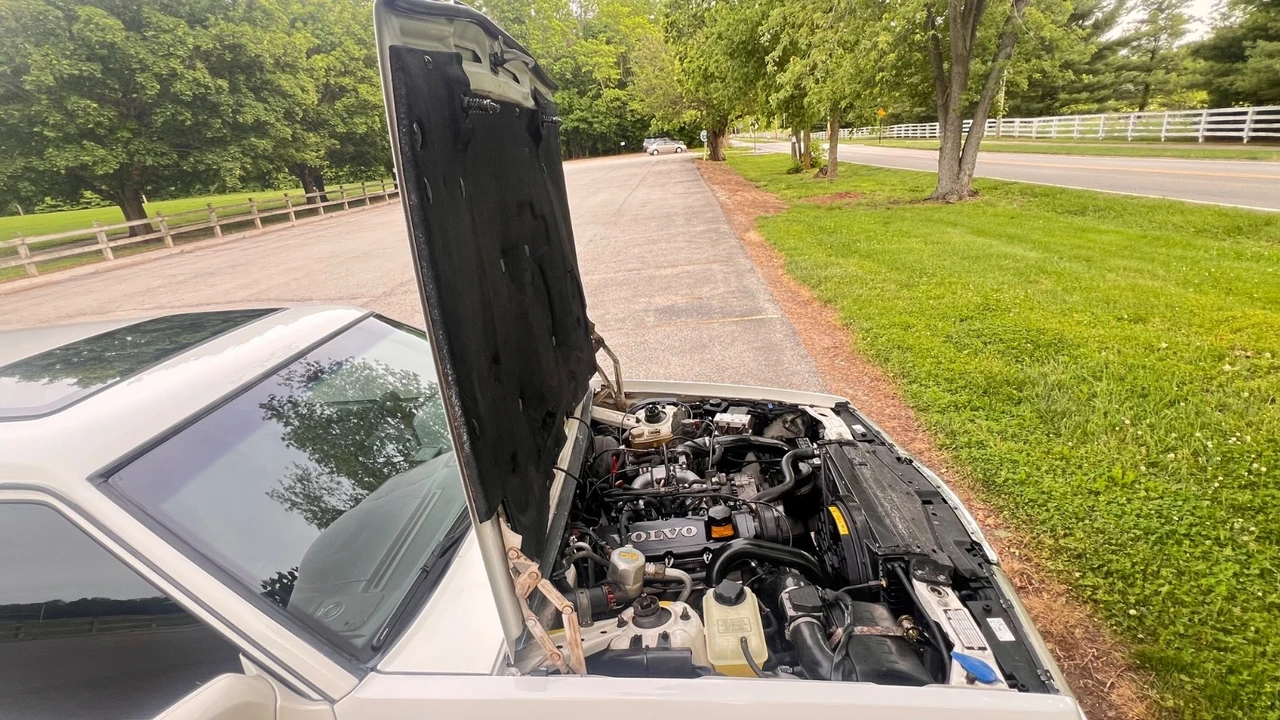 1995 Volvo 940 - Image 19 of 31