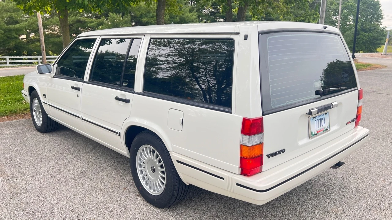 1995 Volvo 940 - Image 6 of 31