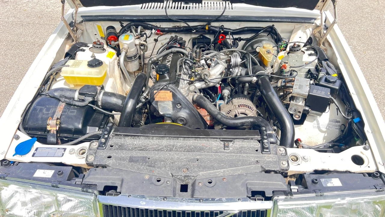 1995 Volvo 940 - Image 24 of 31