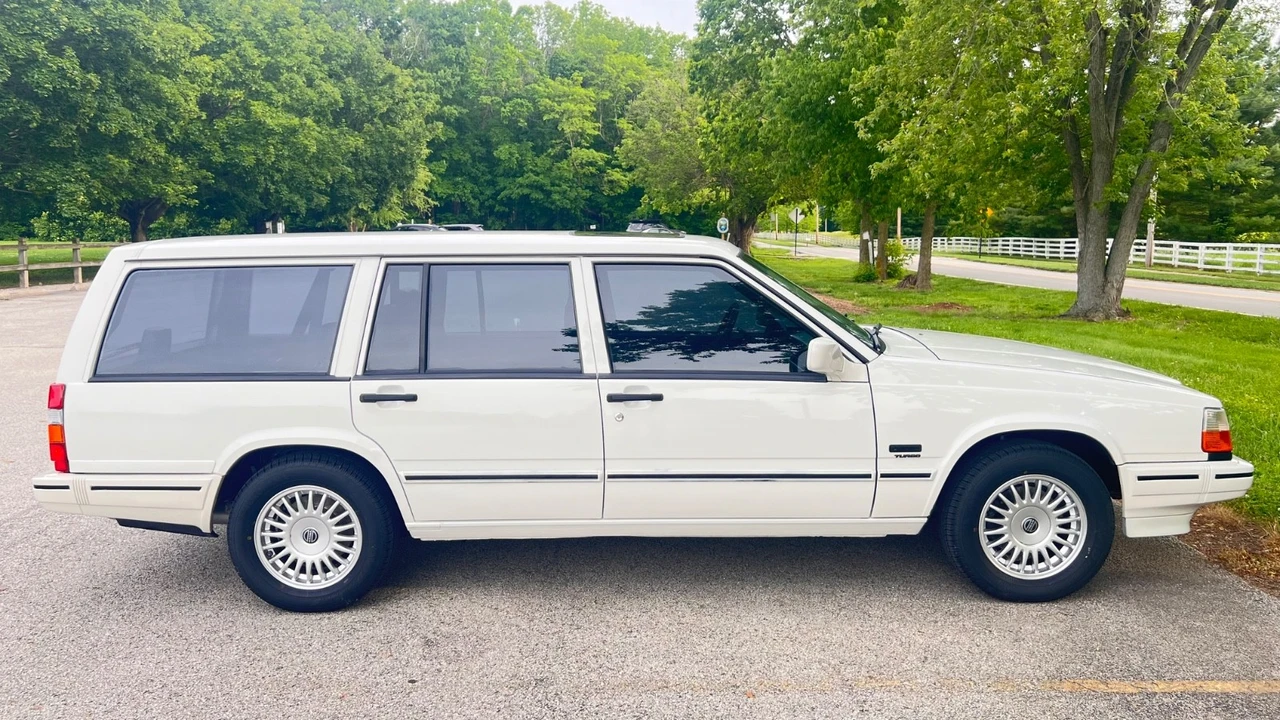 1995 Volvo 940 - Image 4 of 31