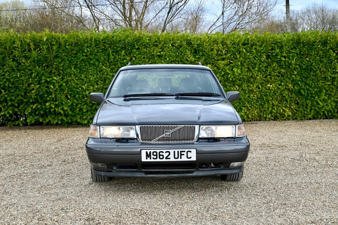 1995 Volvo 960 - Image 2 of 30
