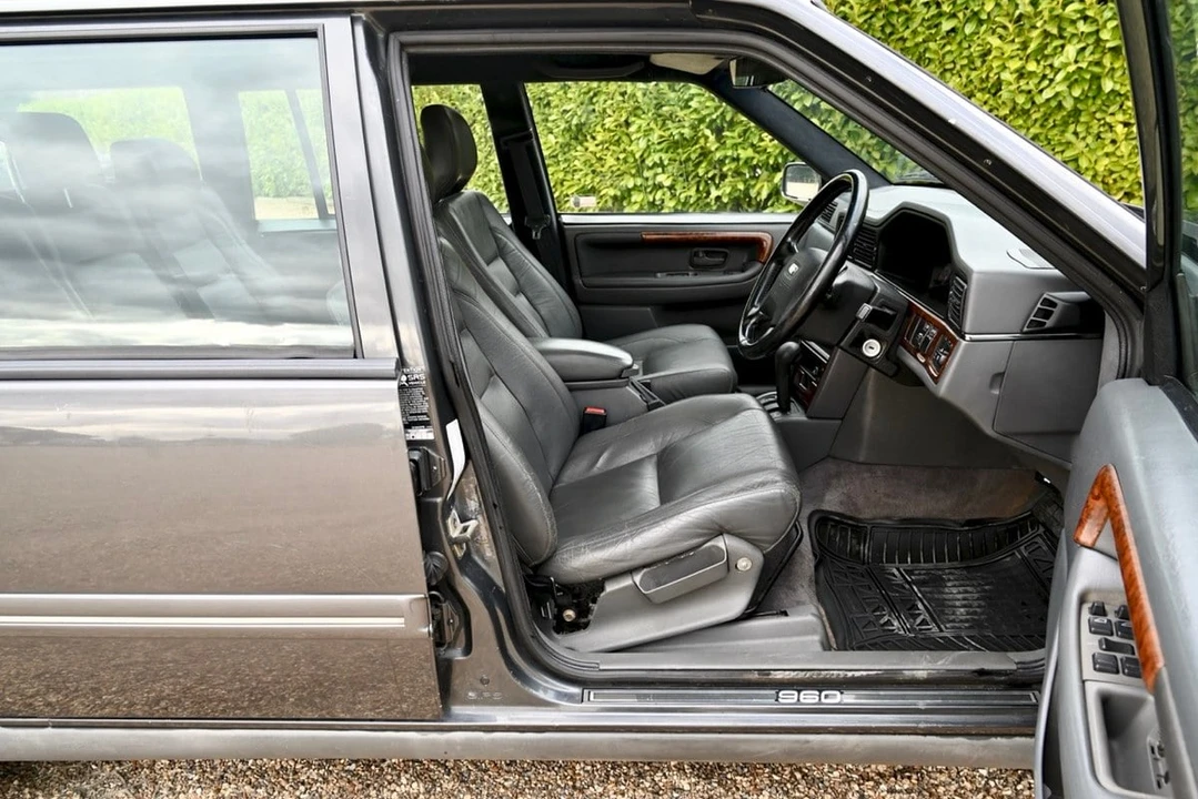 1995 Volvo 960 - Image 23 of 30