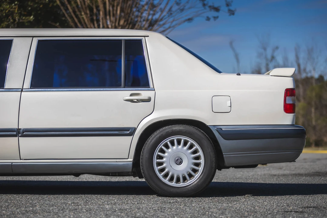 1995 Volvo 960 - Image 10 of 31