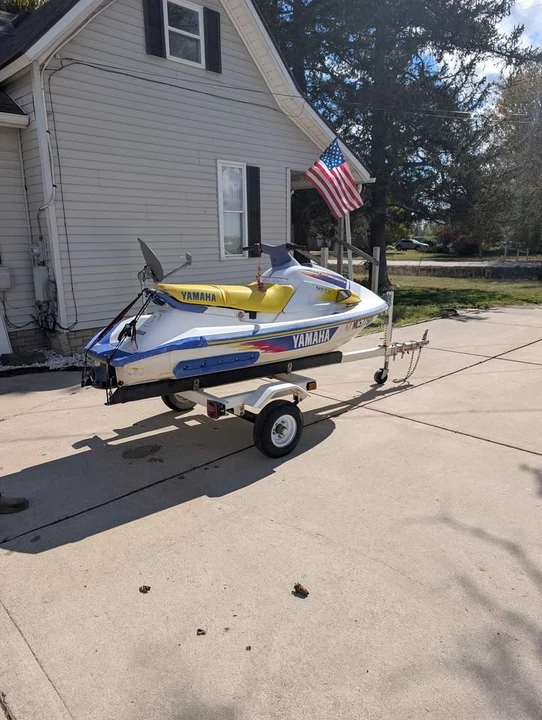 1995 Yamaha - Image 3 of 6