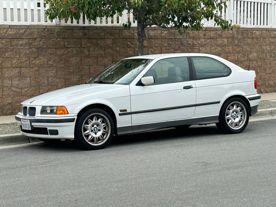 1995 BMW E36 3 Series - Image 2 of 11