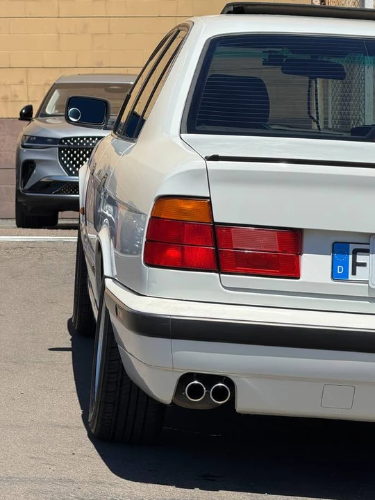 1995 BMW E34 5 Series - Image 7 of 21
